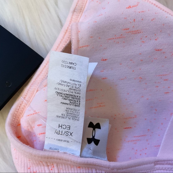 Under Armour Light Support Compression Sports Bra - NWT - Size XS - Picture 7 of 10